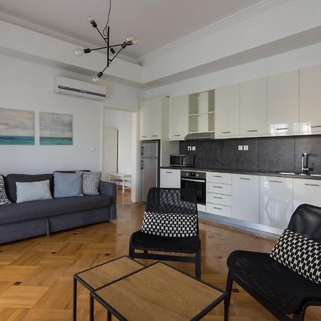 Classic Apartment For 4 People A Афины Экстерьер фото