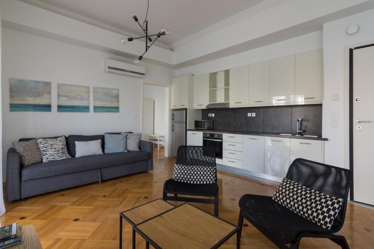 Classic Apartment For 4 People A Афины Экстерьер фото